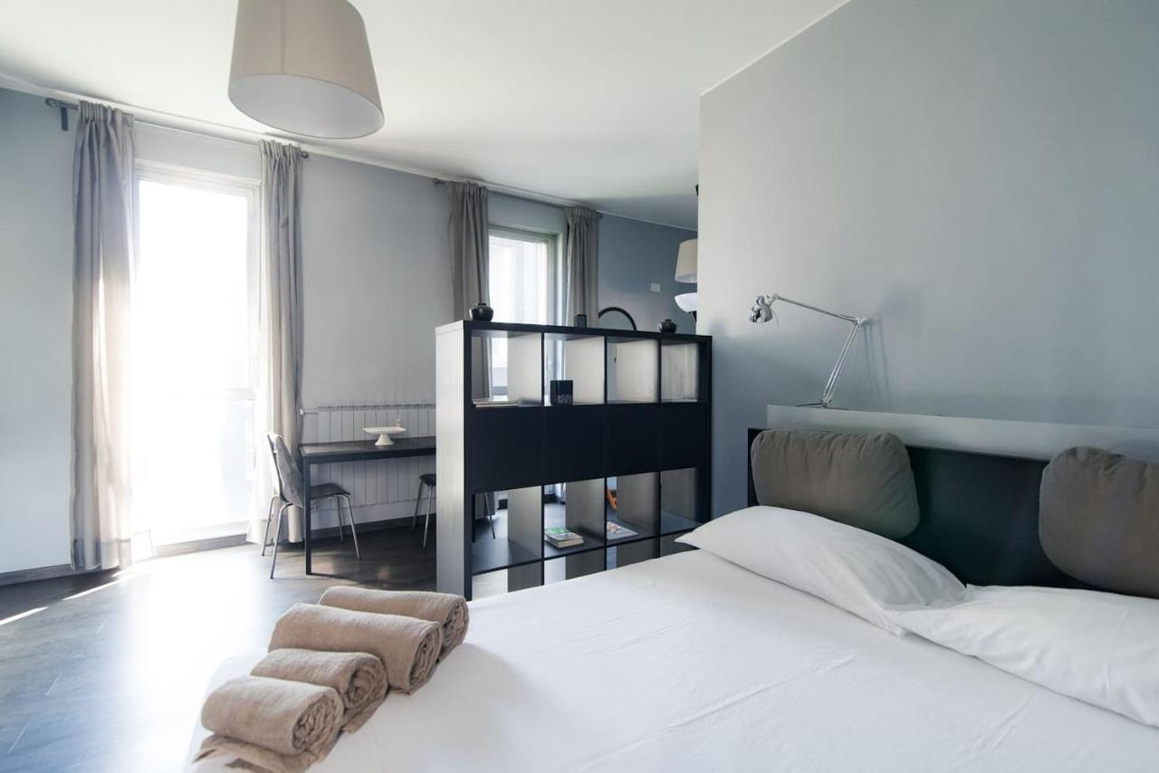Via Mentana 32 - The House Of Travelers Apartment Como Bagian luar foto