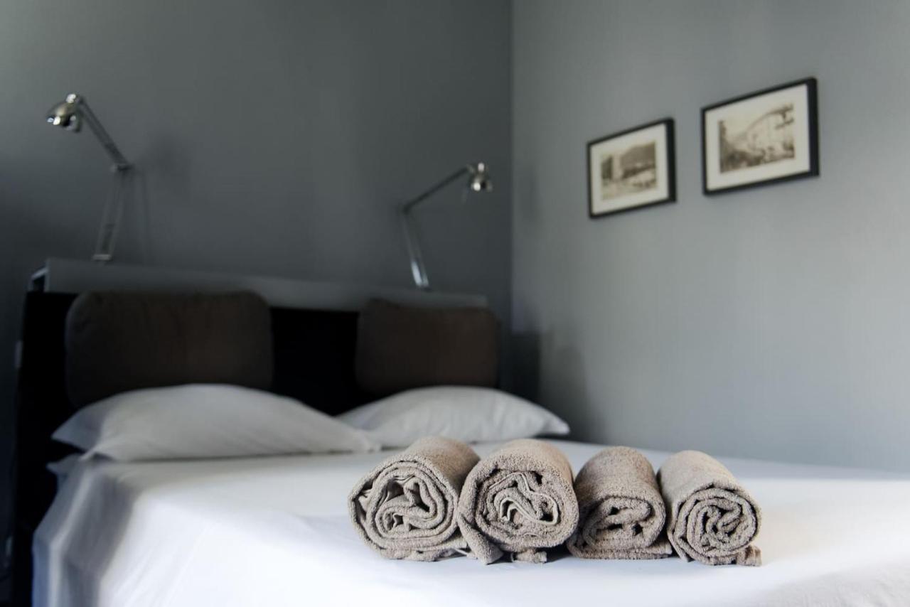 Via Mentana 32 - The House Of Travelers Apartment Como Bagian luar foto