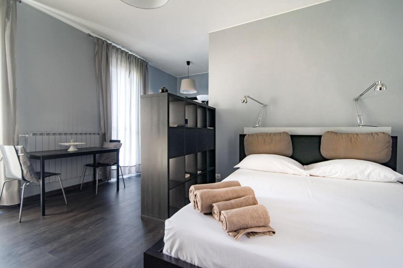 Via Mentana 32 - The House Of Travelers Apartment Como Bagian luar foto