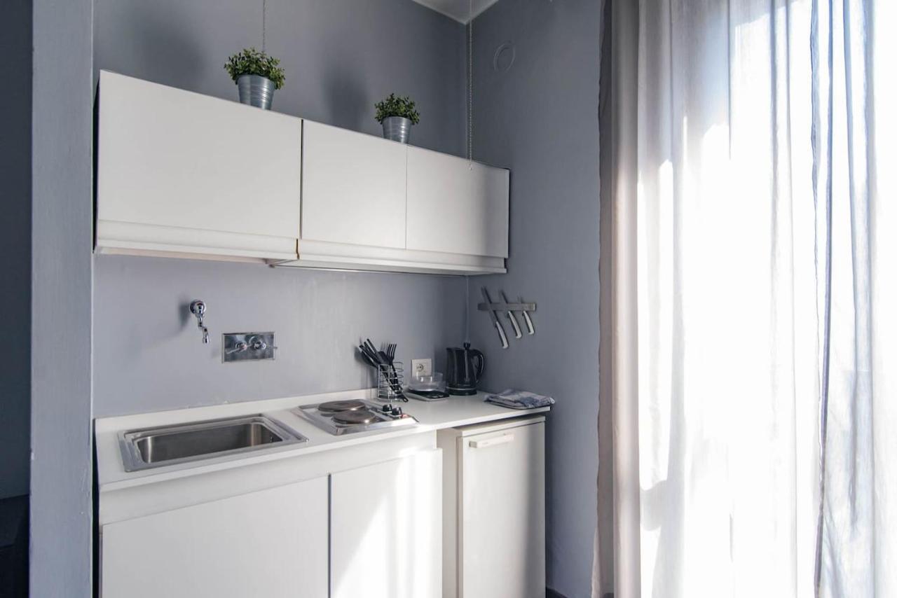 Via Mentana 32 - The House Of Travelers Apartment Como Bagian luar foto